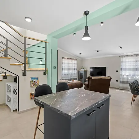 Casa de Férias Vala By Interhome Vodnjan